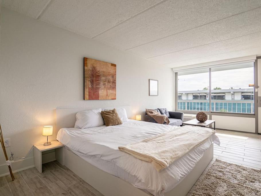One-Bedroom Apartment interior